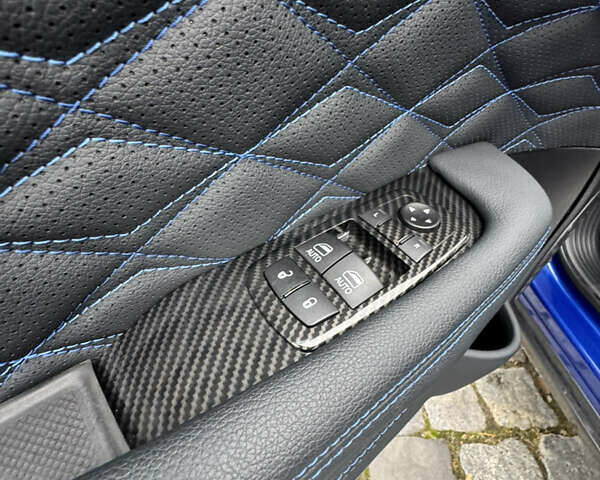 Синій Додж Challenger, об'ємом двигуна 5.65 л та пробігом 22 тис. км за 29999 $, фото 46 на Automoto.ua