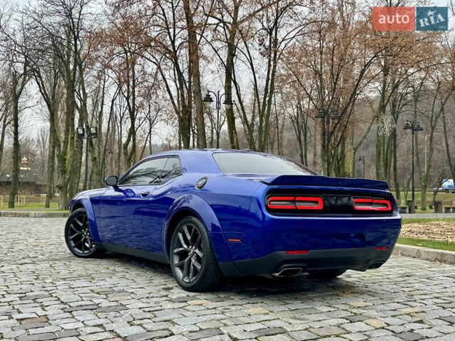 Синій Додж Challenger, об'ємом двигуна 5.65 л та пробігом 22 тис. км за 29999 $, фото 10 на Automoto.ua