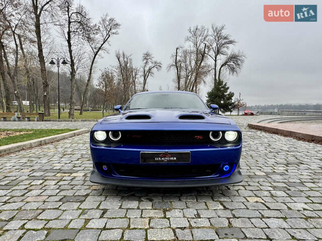 Синій Додж Challenger, об'ємом двигуна 5.65 л та пробігом 22 тис. км за 29999 $, фото 75 на Automoto.ua
