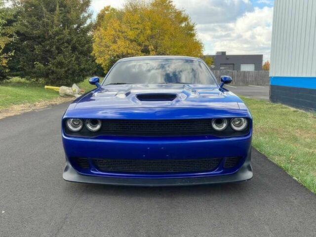 Синий Додж Челенджер, объемом двигателя 6.4 л и пробегом 46 тыс. км за 9900 $, фото 1 на Automoto.ua
