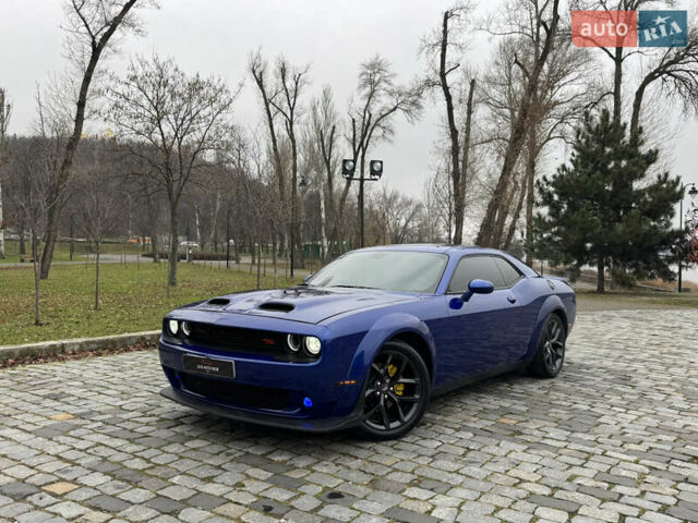 Синій Додж Challenger, об'ємом двигуна 5.65 л та пробігом 22 тис. км за 29999 $, фото 110 на Automoto.ua