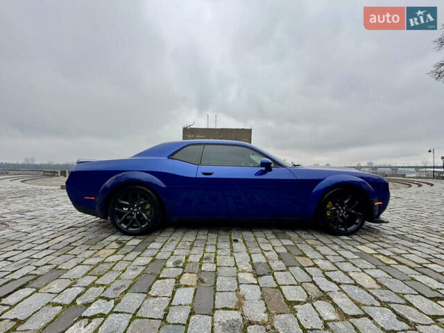 Синій Додж Challenger, об'ємом двигуна 5.65 л та пробігом 22 тис. км за 29999 $, фото 70 на Automoto.ua