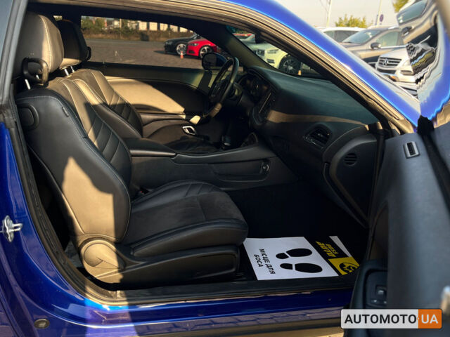 Синій Додж Challenger, об'ємом двигуна 3.6 л та пробігом 25 тис. км за 23300 $, фото 24 на Automoto.ua