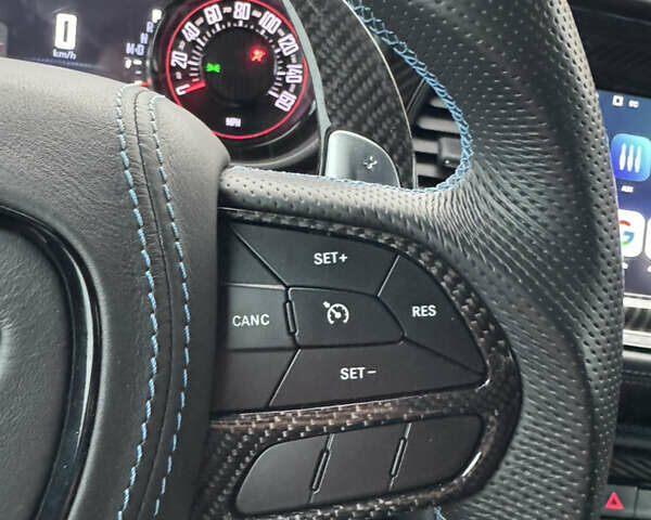 Синій Додж Challenger, об'ємом двигуна 5.65 л та пробігом 22 тис. км за 29999 $, фото 88 на Automoto.ua