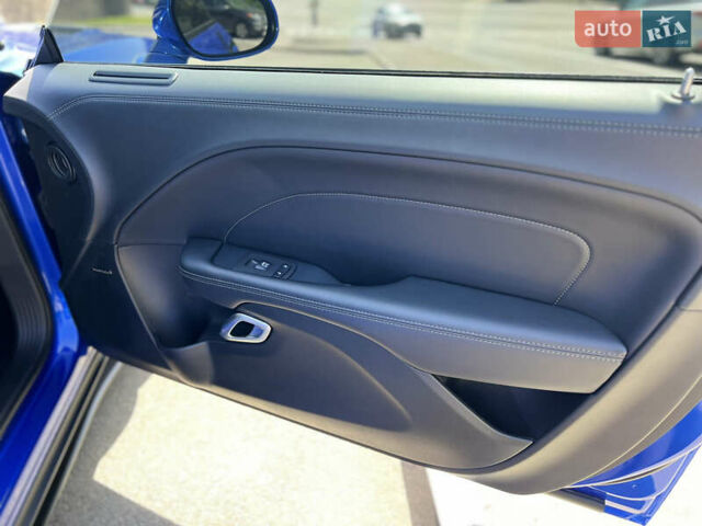 Синий Додж Челенджер, объемом двигателя 6.42 л и пробегом 17 тыс. км за 59500 $, фото 33 на Automoto.ua