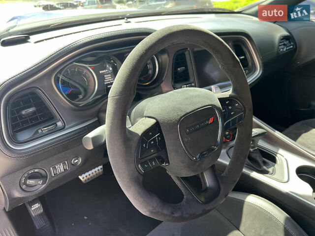 Синий Додж Челенджер, объемом двигателя 6.42 л и пробегом 17 тыс. км за 59500 $, фото 26 на Automoto.ua