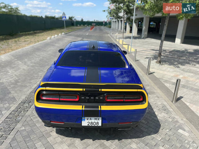 Синий Додж Челенджер, объемом двигателя 6.42 л и пробегом 17 тыс. км за 59500 $, фото 9 на Automoto.ua