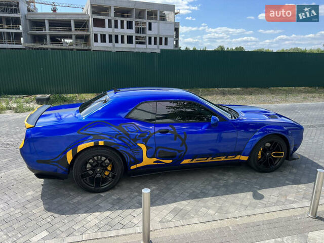 Синий Додж Челенджер, объемом двигателя 6.42 л и пробегом 17 тыс. км за 59500 $, фото 14 на Automoto.ua