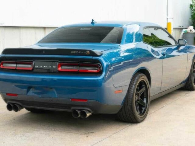 Додж Челенджер 2023 в Львове на Automoto.ua Синий Додж Челенджер, объемом двигателя 6.4 л и пробегом 19 тыс. км за 11200 $, фото 4 на Automoto.ua