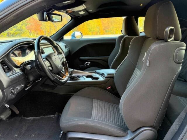 Синій Додж Challenger, об'ємом двигуна 6.4 л та пробігом 36 тис. км за 8500 $, фото 8 на Automoto.ua