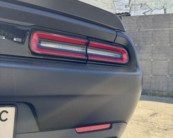 Зелений Додж Challenger, об'ємом двигуна 6.42 л та пробігом 78 тис. км за 33500 $, фото 20 на Automoto.ua