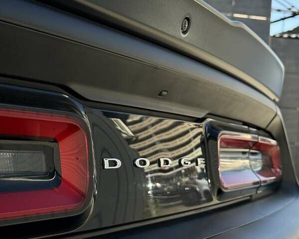 Зелений Додж Challenger, об'ємом двигуна 6.42 л та пробігом 78 тис. км за 33500 $, фото 21 на Automoto.ua