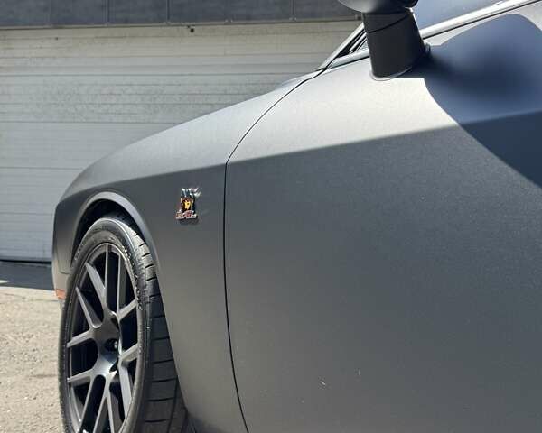 Зелений Додж Challenger, об'ємом двигуна 6.42 л та пробігом 78 тис. км за 33500 $, фото 6 на Automoto.ua