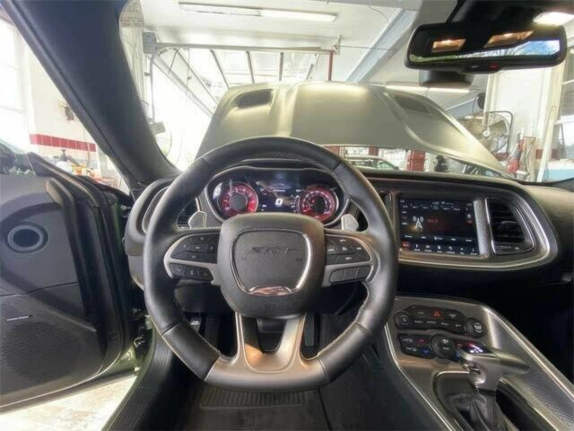 Додж Челенджер 2018 в Львове на Automoto.ua Зеленый Додж Челенджер, объемом двигателя 6.2 л и пробегом 33 тыс. км за 17000 $, фото 8 на Automoto.ua