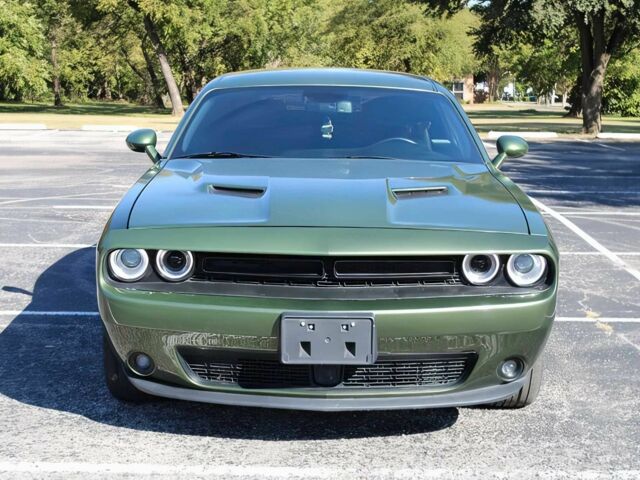 Зеленый Додж Челенджер, объемом двигателя 3.6 л и пробегом 25 тыс. км за 9900 $, фото 1 на Automoto.ua