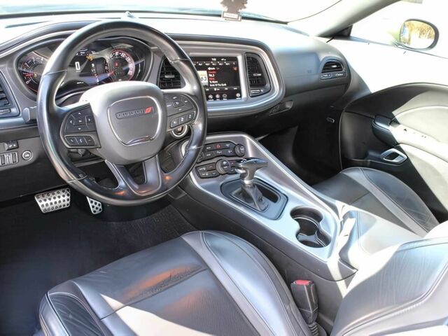 Зеленый Додж Челенджер, объемом двигателя 3.6 л и пробегом 25 тыс. км за 9900 $, фото 8 на Automoto.ua