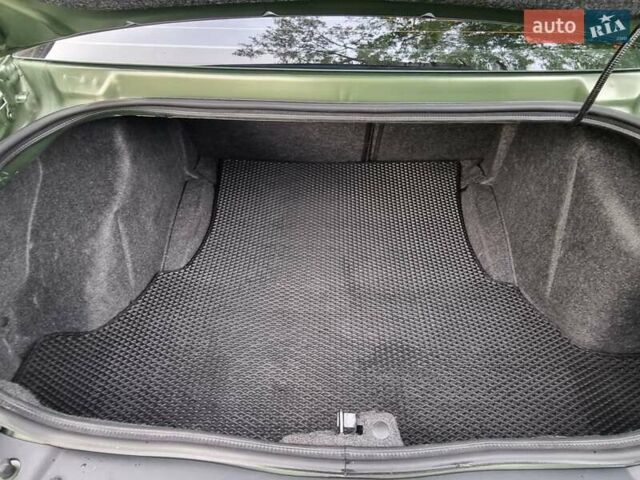 Зеленый Додж Челенджер, объемом двигателя 3.61 л и пробегом 27 тыс. км за 29950 $, фото 7 на Automoto.ua