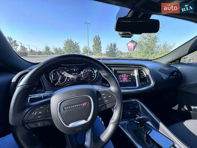 Оранжевый Додж Челенджер, объемом двигателя 3.6 л и пробегом 96 тыс. км за 18990 $, фото 11 на Automoto.ua