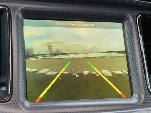 Помаранчевий Додж Challenger, об'ємом двигуна 6.2 л та пробігом 67 тис. км за 5000 $, фото 9 на Automoto.ua