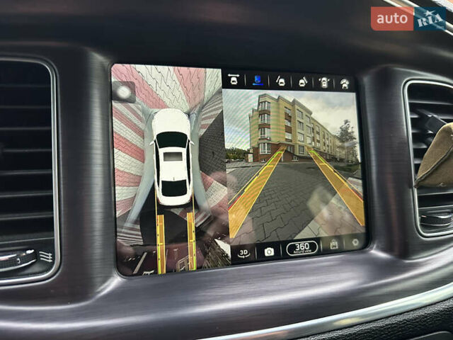 Белый Додж Чарджер, объемом двигателя 3.6 л и пробегом 185 тыс. км за 16800 $, фото 40 на Automoto.ua