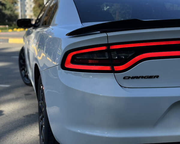 Білий Додж Charger, об'ємом двигуна 3.6 л та пробігом 126 тис. км за 20400 $, фото 55 на Automoto.ua