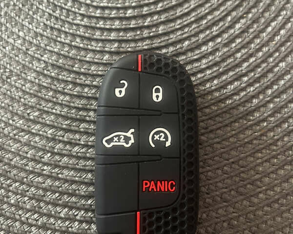 Білий Додж Charger, об'ємом двигуна 3.61 л та пробігом 78 тис. км за 19500 $, фото 31 на Automoto.ua