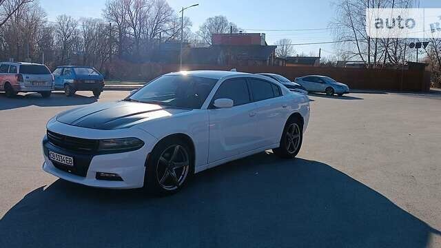 Білий Додж Charger, об'ємом двигуна 3.6 л та пробігом 139 тис. км за 15500 $, фото 2 на Automoto.ua