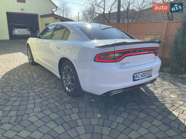 Білий Додж Charger, об'ємом двигуна 3.61 л та пробігом 78 тис. км за 19500 $, фото 4 на Automoto.ua