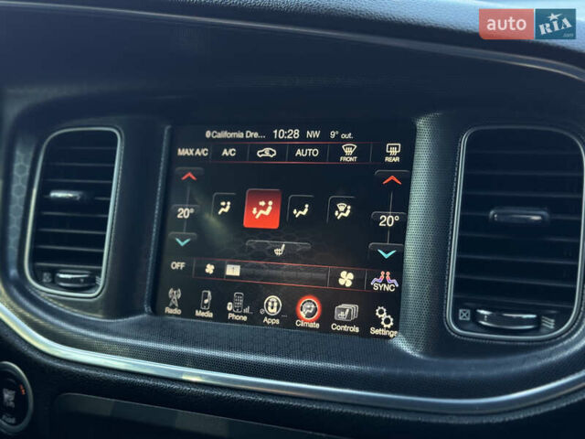 Білий Додж Charger, об'ємом двигуна 3.6 л та пробігом 126 тис. км за 20400 $, фото 62 на Automoto.ua