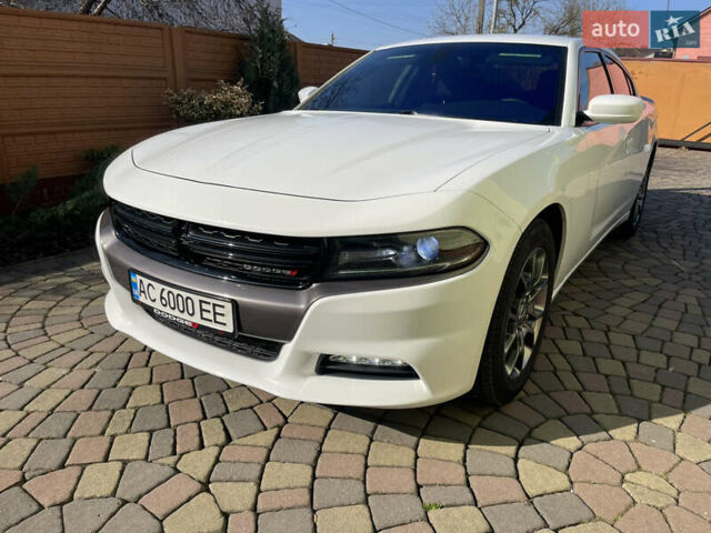 Білий Додж Charger, об'ємом двигуна 3.61 л та пробігом 78 тис. км за 19500 $, фото 3 на Automoto.ua
