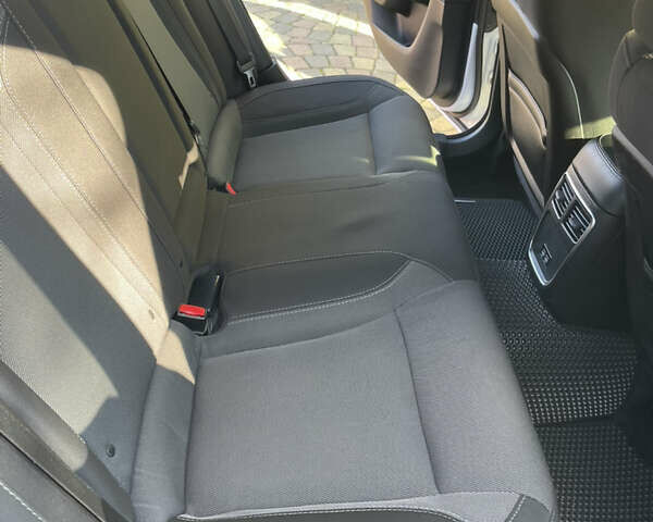 Білий Додж Charger, об'ємом двигуна 3.61 л та пробігом 78 тис. км за 19500 $, фото 15 на Automoto.ua