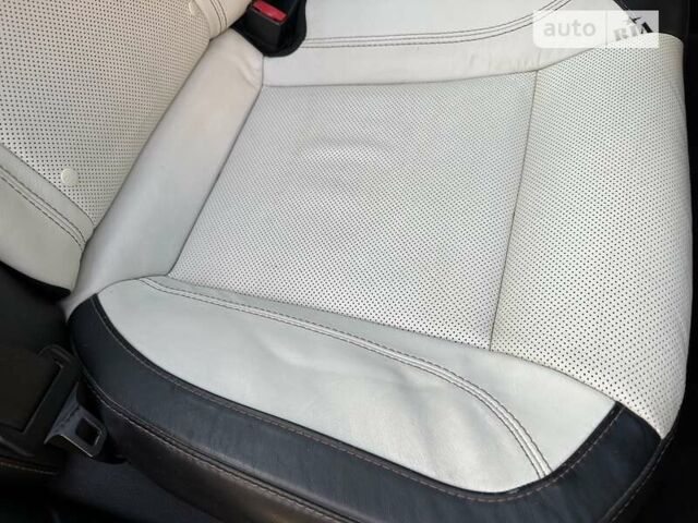 Белый Додж Чарджер, объемом двигателя 3.6 л и пробегом 95 тыс. км за 23000 $, фото 23 на Automoto.ua