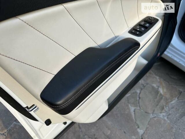 Белый Додж Чарджер, объемом двигателя 3.6 л и пробегом 95 тыс. км за 23000 $, фото 16 на Automoto.ua