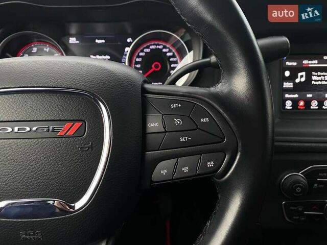 Белый Додж Чарджер, объемом двигателя 3.6 л и пробегом 29 тыс. км за 21490 $, фото 32 на Automoto.ua