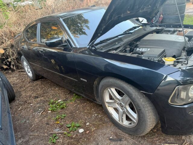 Черный Додж Чарджер, объемом двигателя 5.7 л и пробегом 80 тыс. км за 1500 $, фото 2 на Automoto.ua