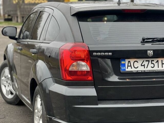 Черный Додж Чарджер, объемом двигателя 1.8 л и пробегом 114 тыс. км за 5500 $, фото 1 на Automoto.ua