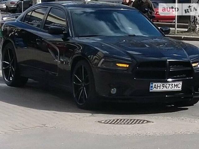 Чорний Додж Charger, об'ємом двигуна 5.7 л та пробігом 156 тис. км за 18500 $, фото 6 на Automoto.ua