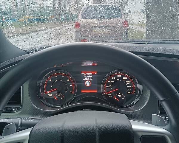 Чорний Додж Charger, об'ємом двигуна 5.7 л та пробігом 156 тис. км за 18500 $, фото 4 на Automoto.ua