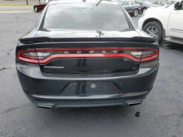 Додж Чарджер 2015 в Днепре (Днепропетровске) на Automoto.ua Черный Додж Чарджер, объемом двигателя 3.6 л и пробегом 77 тыс. км за 3500 $, фото 4 на Automoto.ua