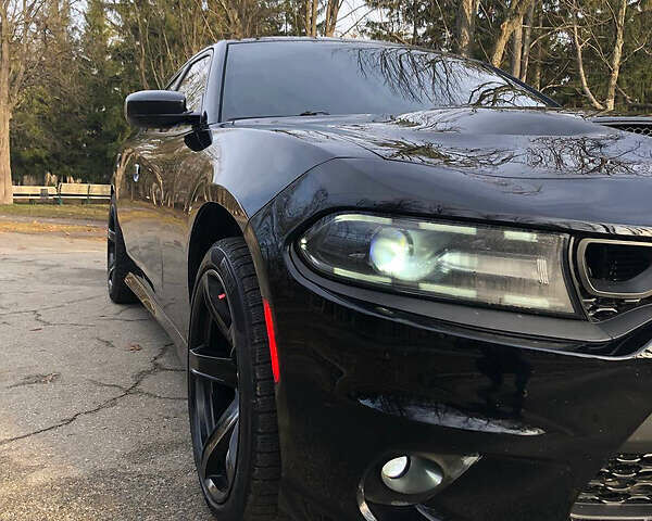 Чорний Додж Charger, об'ємом двигуна 3.6 л та пробігом 194 тис. км за 22000 $, фото 9 на Automoto.ua