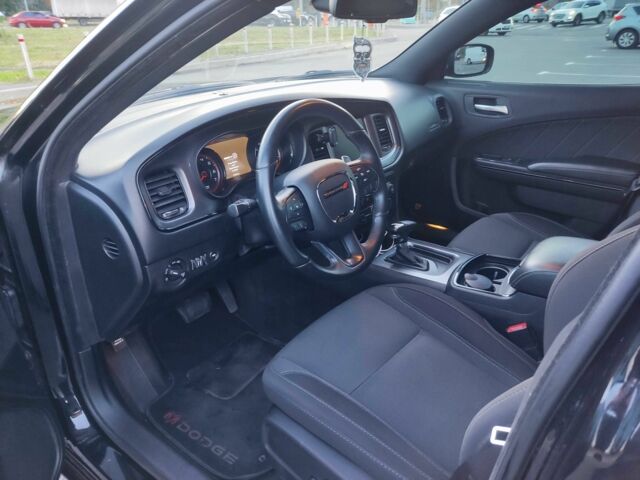 Чорний Додж Charger, об'ємом двигуна 3.6 л та пробігом 148 тис. км за 509 $, фото 7 на Automoto.ua