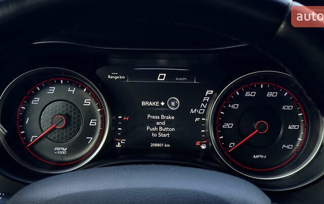 Черный Додж Чарджер, объемом двигателя 3.6 л и пробегом 208 тыс. км за 18300 $, фото 14 на Automoto.ua