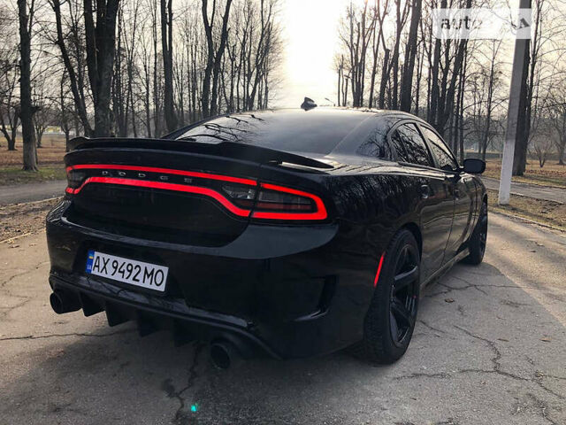 Чорний Додж Charger, об'ємом двигуна 3.6 л та пробігом 194 тис. км за 22000 $, фото 5 на Automoto.ua