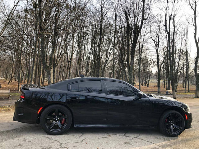 Чорний Додж Charger, об'ємом двигуна 3.6 л та пробігом 194 тис. км за 22000 $, фото 6 на Automoto.ua