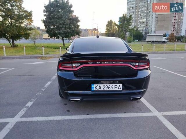 Додж Чарджер 2016 в Киеве на Automoto.ua Черный Додж Чарджер, объемом двигателя 3.6 л и пробегом 147 тыс. км за 23000 $, фото 5 на Automoto.ua