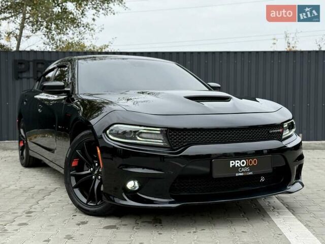 Додж Чарджер 2017 в Киеве на Automoto.ua Черный Додж Чарджер, объемом двигателя 3.6 л и пробегом 60 тыс. км за 17800 $, фото 9 на Automoto.ua