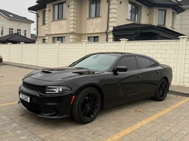 Черный Додж Чарджер, объемом двигателя 3.6 л и пробегом 128 тыс. км за 19000 $, фото 7 на Automoto.ua