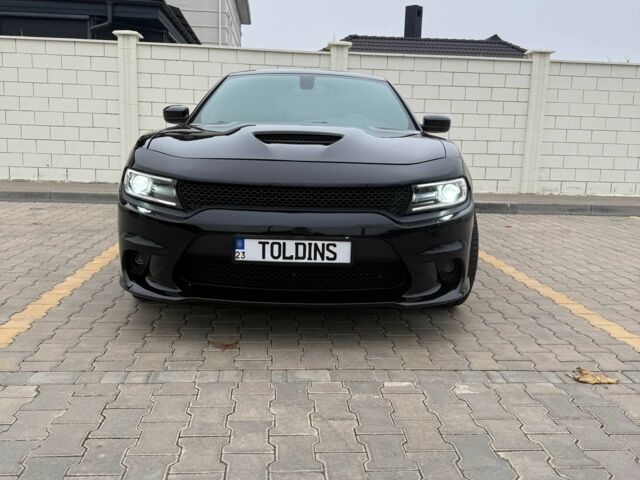 Черный Додж Чарджер, объемом двигателя 3.6 л и пробегом 128 тыс. км за 19000 $, фото 1 на Automoto.ua