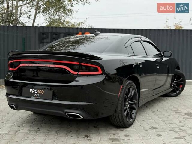 Додж Чарджер 2017 в Киеве на Automoto.ua Черный Додж Чарджер, объемом двигателя 3.6 л и пробегом 60 тыс. км за 17800 $, фото 11 на Automoto.ua