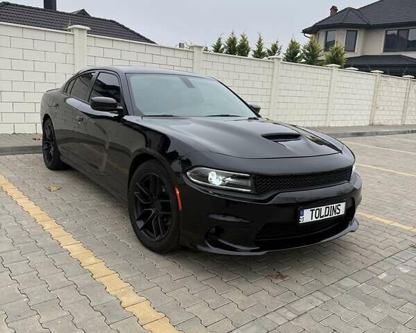 Черный Додж Чарджер, объемом двигателя 3.6 л и пробегом 128 тыс. км за 19000 $, фото 4 на Automoto.ua